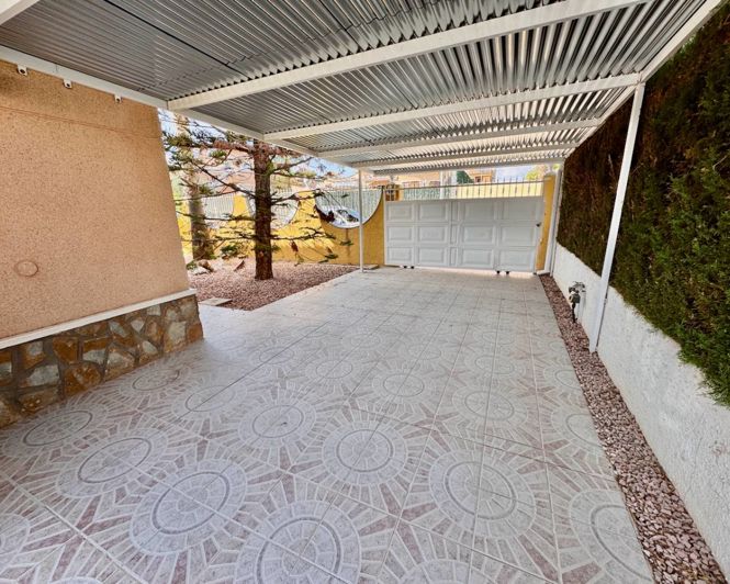 Image No.27-5 Bed Villa for sale