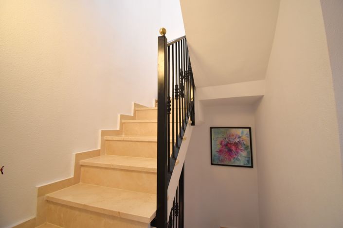 Image No.11-3 Bed Villa for sale