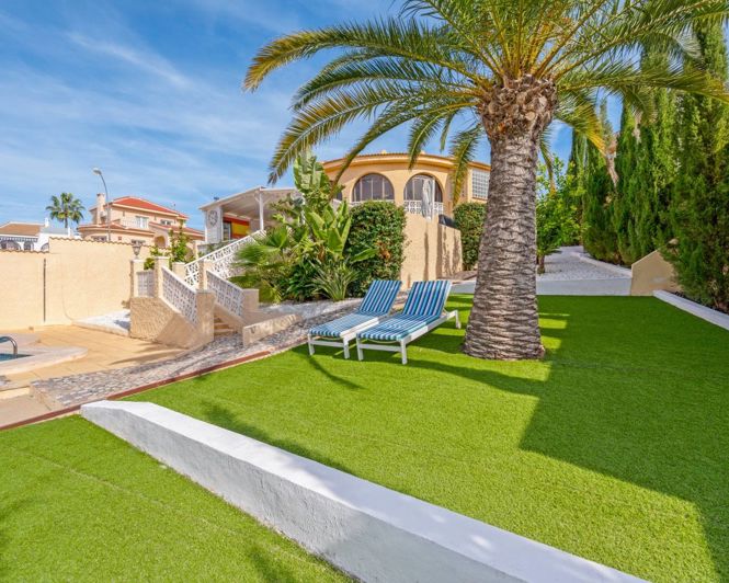 Image No.21-5 Bed Villa for sale