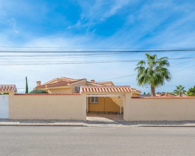 Image No.29-5 Bed Villa for sale