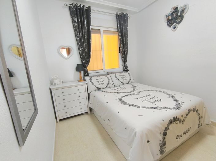 Image No.18-2 Bed Apartment for sale