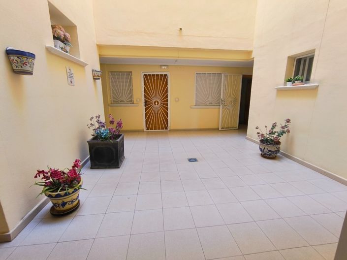 Image No.21-2 Bed Apartment for sale