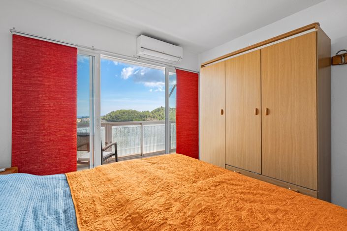 Image No.25-2 Bed Apartment for sale