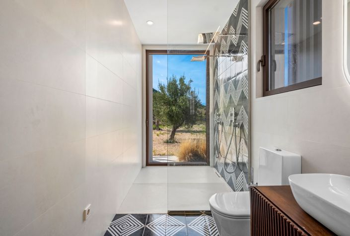 Image No.28-4 Bed Villa for sale