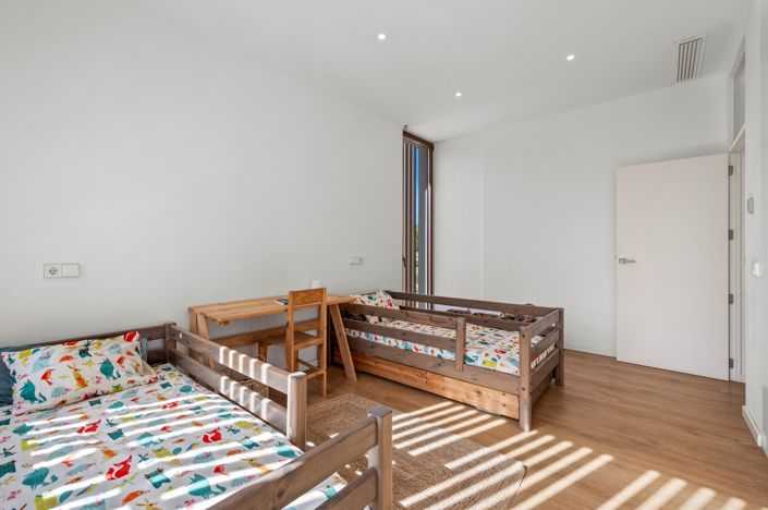 Image No.30-4 Bed Villa for sale