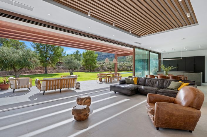 Image No.4-4 Bed Villa for sale