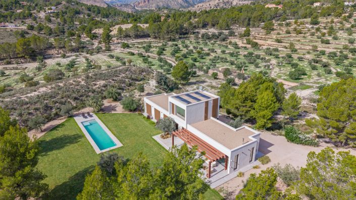 Image No.40-4 Bed Villa for sale