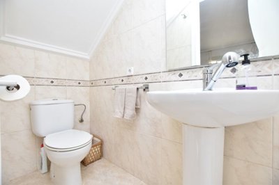 o1j8lgovklkd0bbl1aidb7h3hk4g