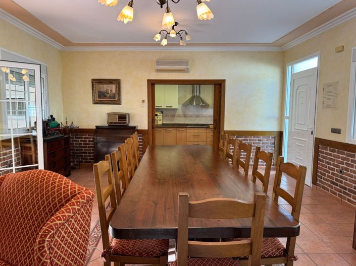 Image No.2-1 Bed Townhouse for sale