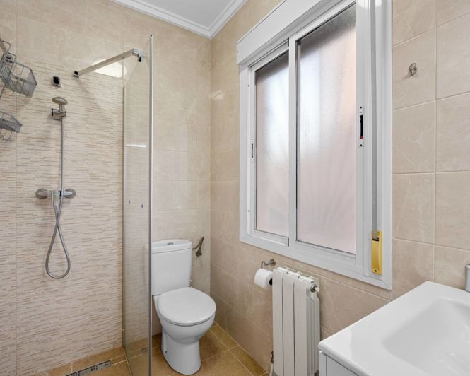 Image No.12-2 Bed Villa for sale