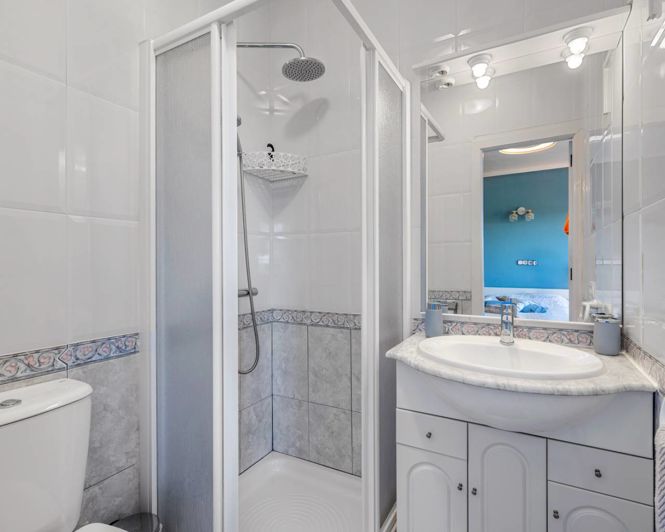 Image No.18-10 Bed Country Property for sale