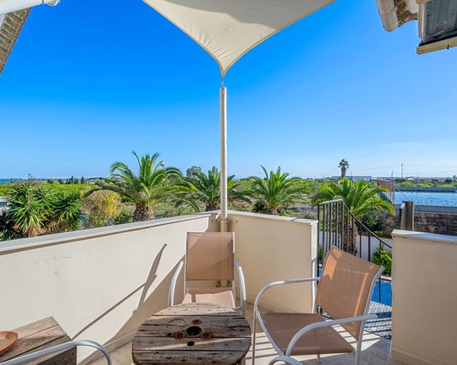 Image No.7-10 Bed Country Property for sale