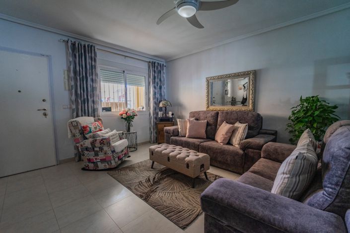 Image No.5-3 Bed Townhouse for sale