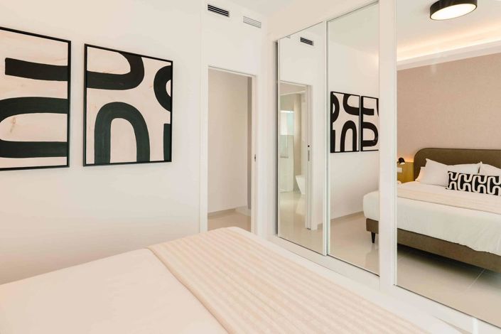 Image No.29-3 Bed Property for sale