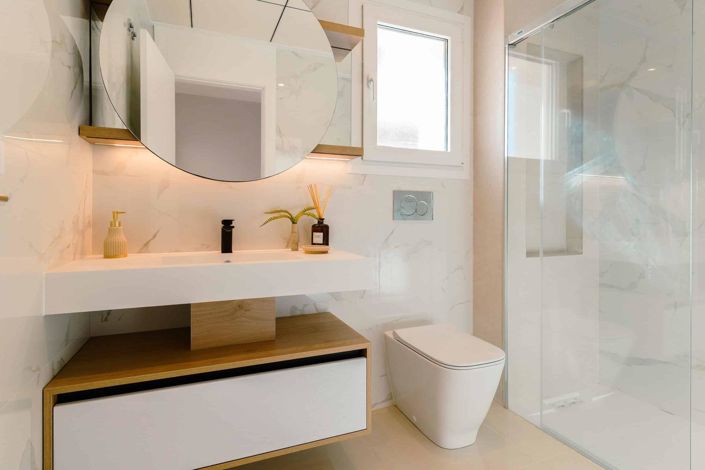 Image No.32-3 Bed Property for sale