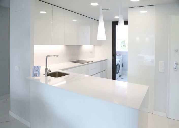 Image No.7-3 Bed Apartment for sale