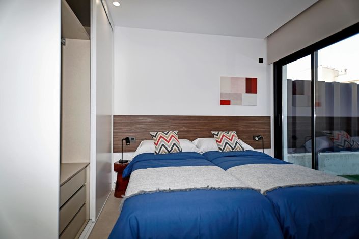 Image No.12-3 Bed Villa for sale