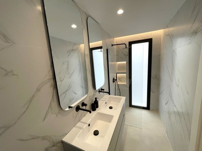 Image No.20-3 Bed Villa for sale