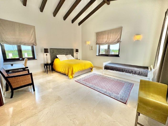 Image No.20-4 Bed Villa for sale