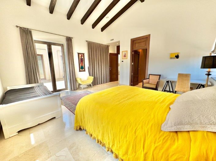 Image No.22-4 Bed Villa for sale