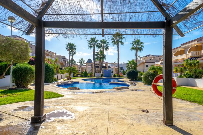 Image No.46-3 Bed Property for sale