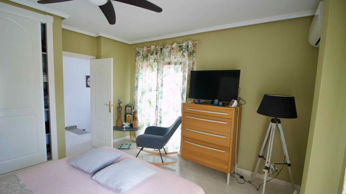 Image No.22-3 Bed Villa for sale