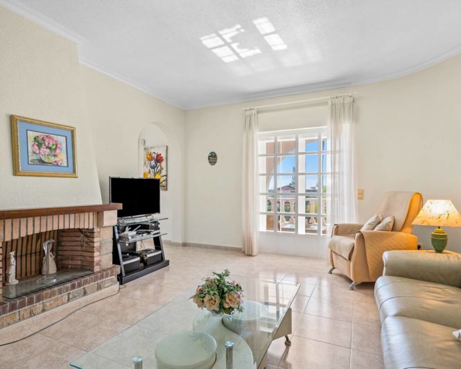 Image No.6-4 Bed Villa for sale