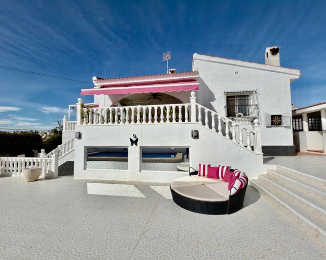 Image No.24-4 Bed Villa for sale