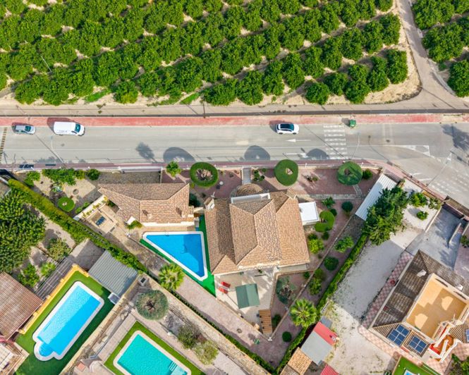 Image No.45-5 Bed Villa for sale