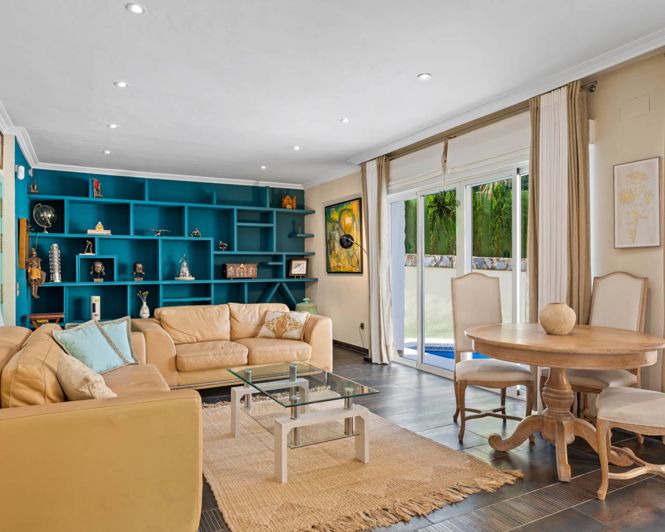 Image No.7-5 Bed Villa for sale