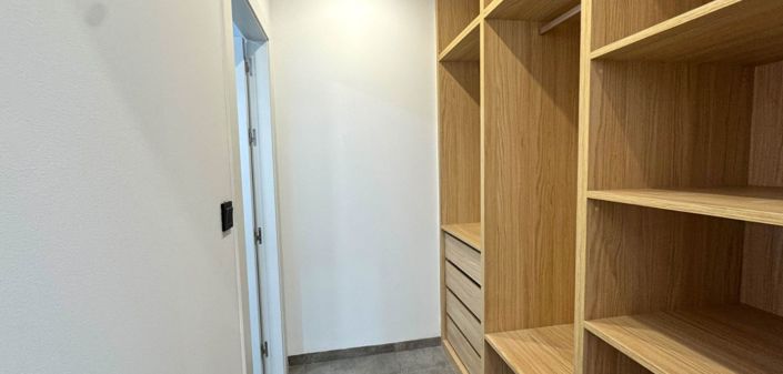 Image No.28-4 Bed Villa for sale