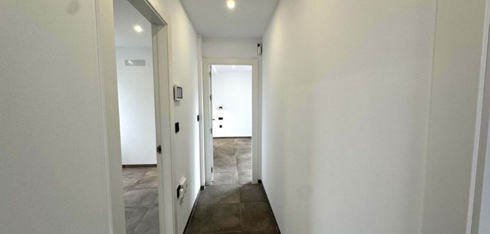 Image No.42-4 Bed Villa for sale