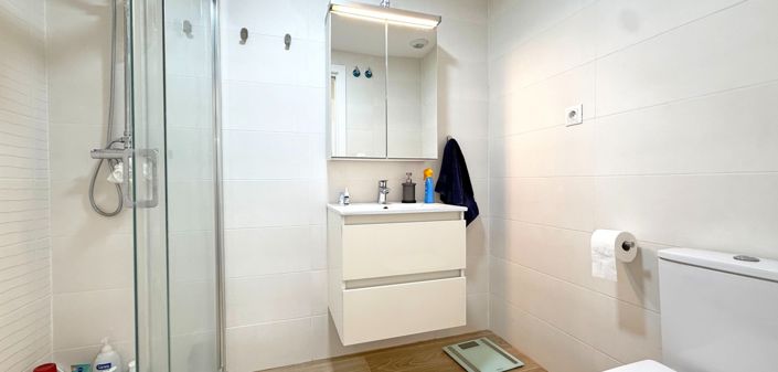 Image No.12-3 Bed Apartment for sale