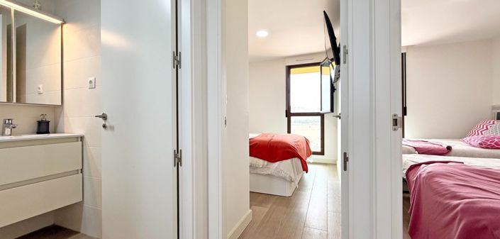 Image No.23-3 Bed Apartment for sale