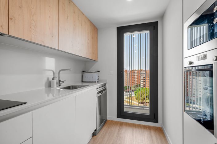 Image No.10-3 Bed Apartment for sale