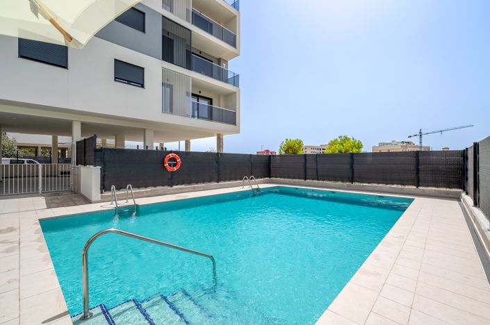 Image No.28-3 Bed Apartment for sale