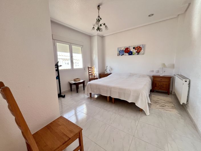 Image No.23-4 Bed Villa for sale