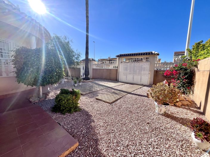 Image No.37-4 Bed Villa for sale