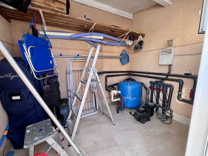 Image No.40-4 Bed Villa for sale