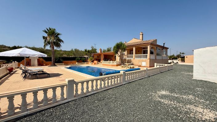 Image No.26-5 Bed Villa for sale