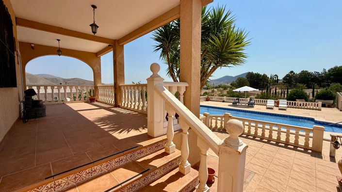 Image No.34-5 Bed Villa for sale