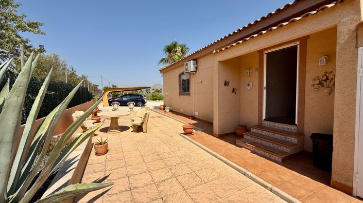 Image No.36-5 Bed Villa for sale