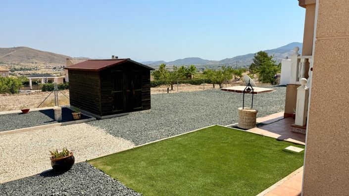 Image No.38-5 Bed Villa for sale