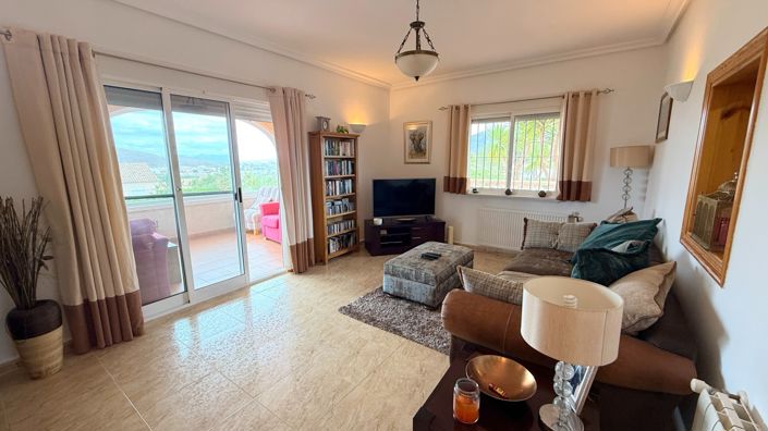 Image No.40-5 Bed Villa for sale