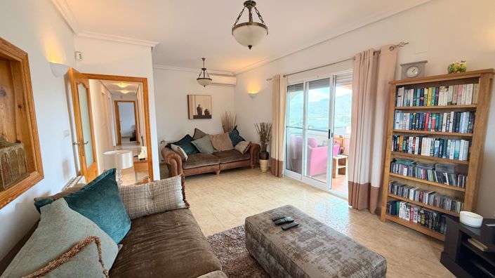 Image No.42-5 Bed Villa for sale