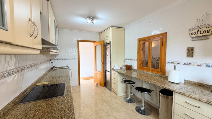 Image No.46-5 Bed Villa for sale