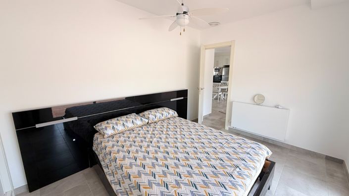 Image No.57-5 Bed Villa for sale