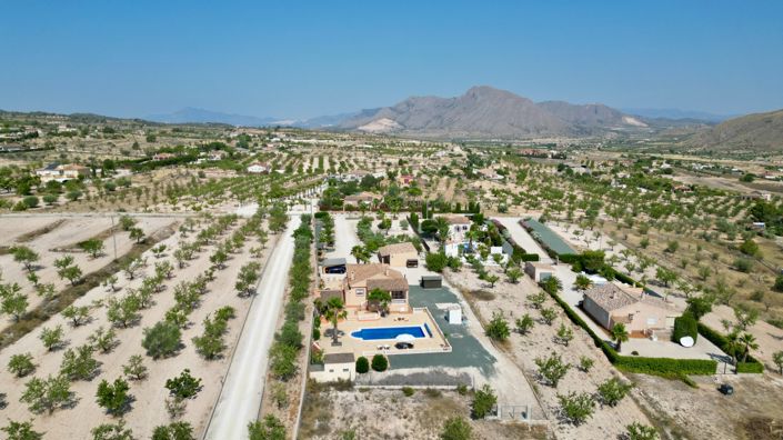 Image No.8-5 Bed Villa for sale