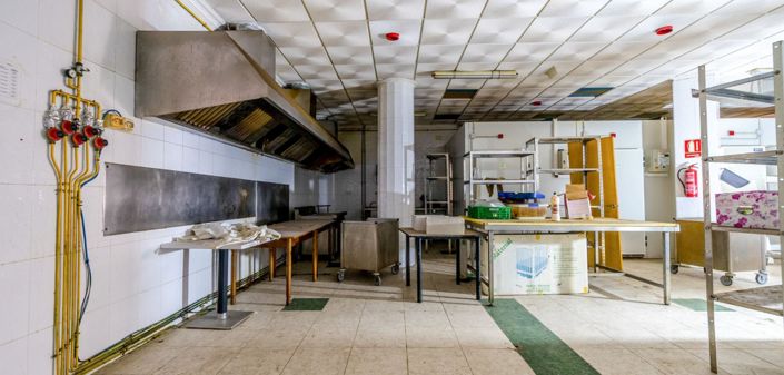 Image No.10-1 Bed Commercial for sale