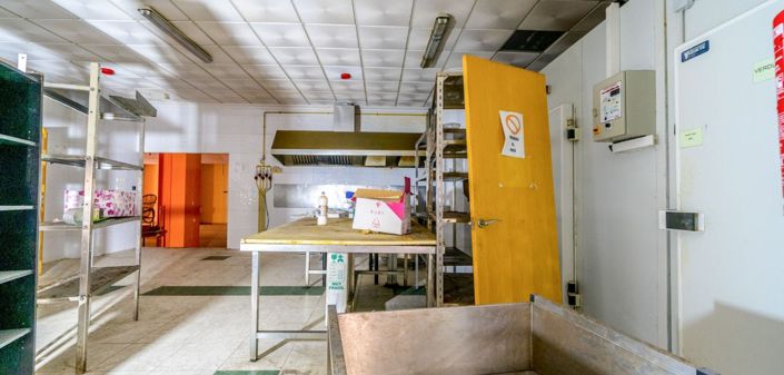 Image No.17-1 Bed Commercial for sale